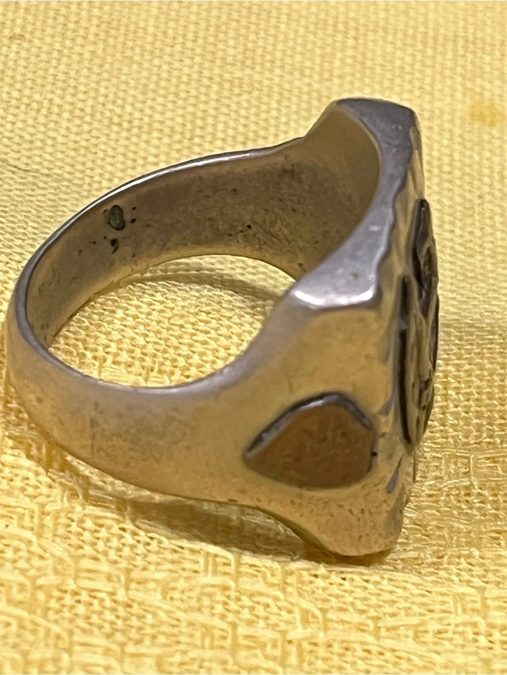 Rare Find! Authentic Mid-Century Mexican Biker/ Souvenir Ring with Western Motif